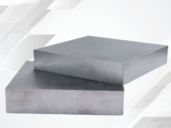 常用模具材料表對(duì)應(yīng)注塑材料